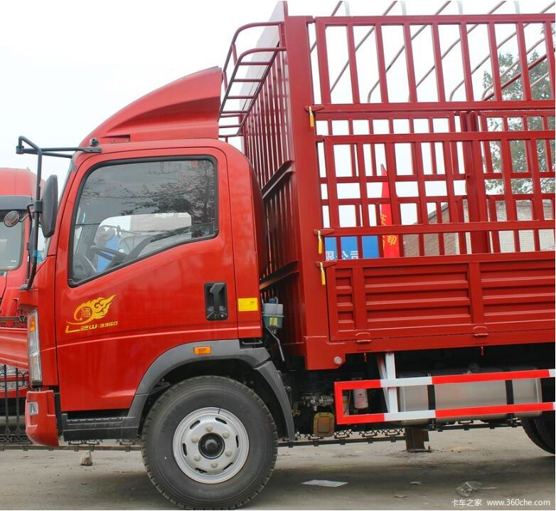 中国重汽HOWO 悍将 115马力 4.2米单排仓栅式轻卡6